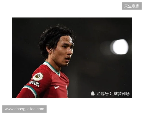 默森：相比去利物浦顶替萨拉赫，转会曼联可能更适合塞梅尼奥