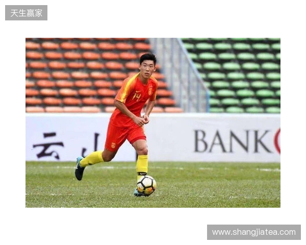 马德兴:U17国足2-0乌兹别克斯坦队,赵松源和张伯霖各入一球 马德兴:U17国足2-0乌兹别克斯坦队,赵松源和张伯霖各入一球