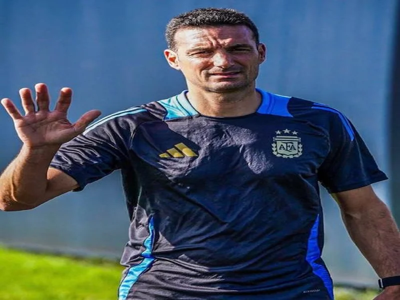 世体：斯卡洛尼、波切蒂诺等人将观战巴萨对阵马竞